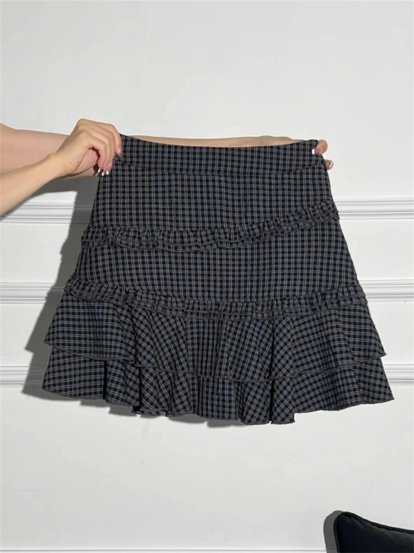 

Корейская облегающая клетчатая юбка с высокой талией, женская осень 2021, маленький размер, кружевная отделка, модная юбка трапециевидной формы с кружевной отделкой