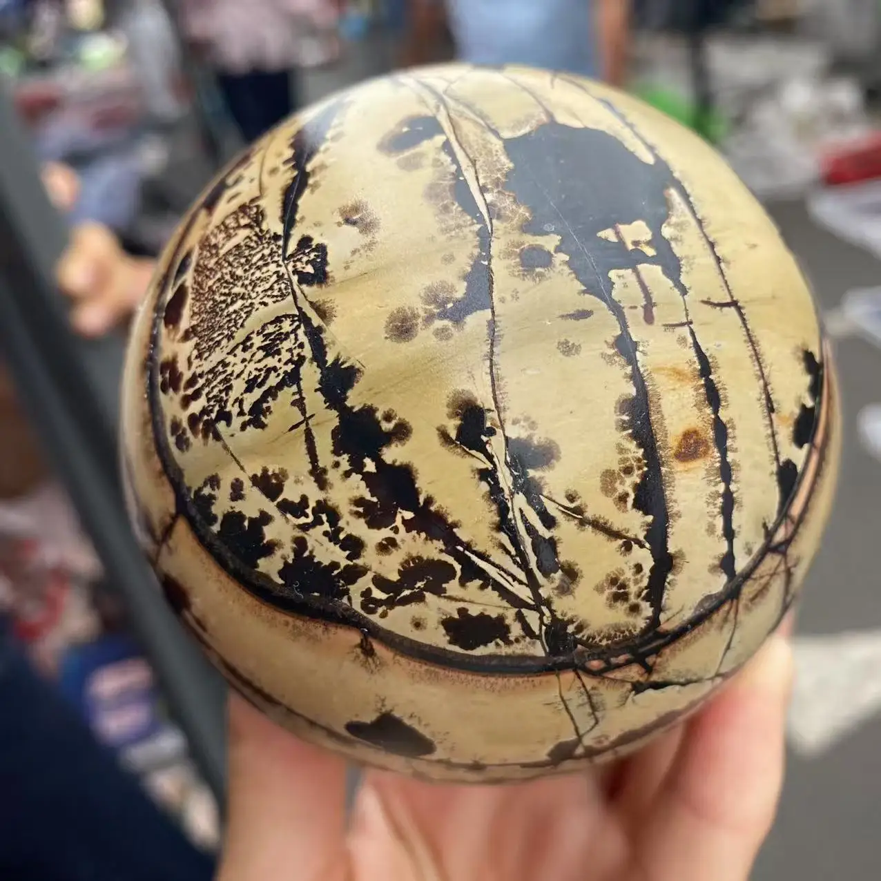 Natural Chinese paintings, crystal quartz, spherical energy gemstones, spiritual healing, decoration, gift, meditation collectio