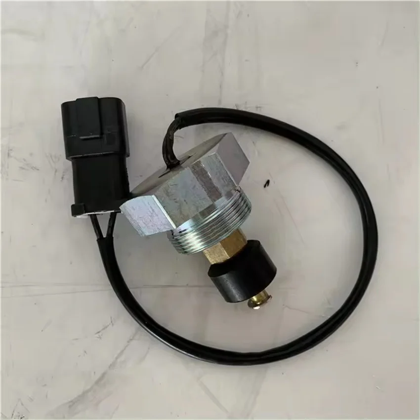 Water Level Sensor 7861-92-4500 7861924500 for Komatsu WA380-3 WA470-3 WA500-3 Loader Accessories Construction Machinery Parts