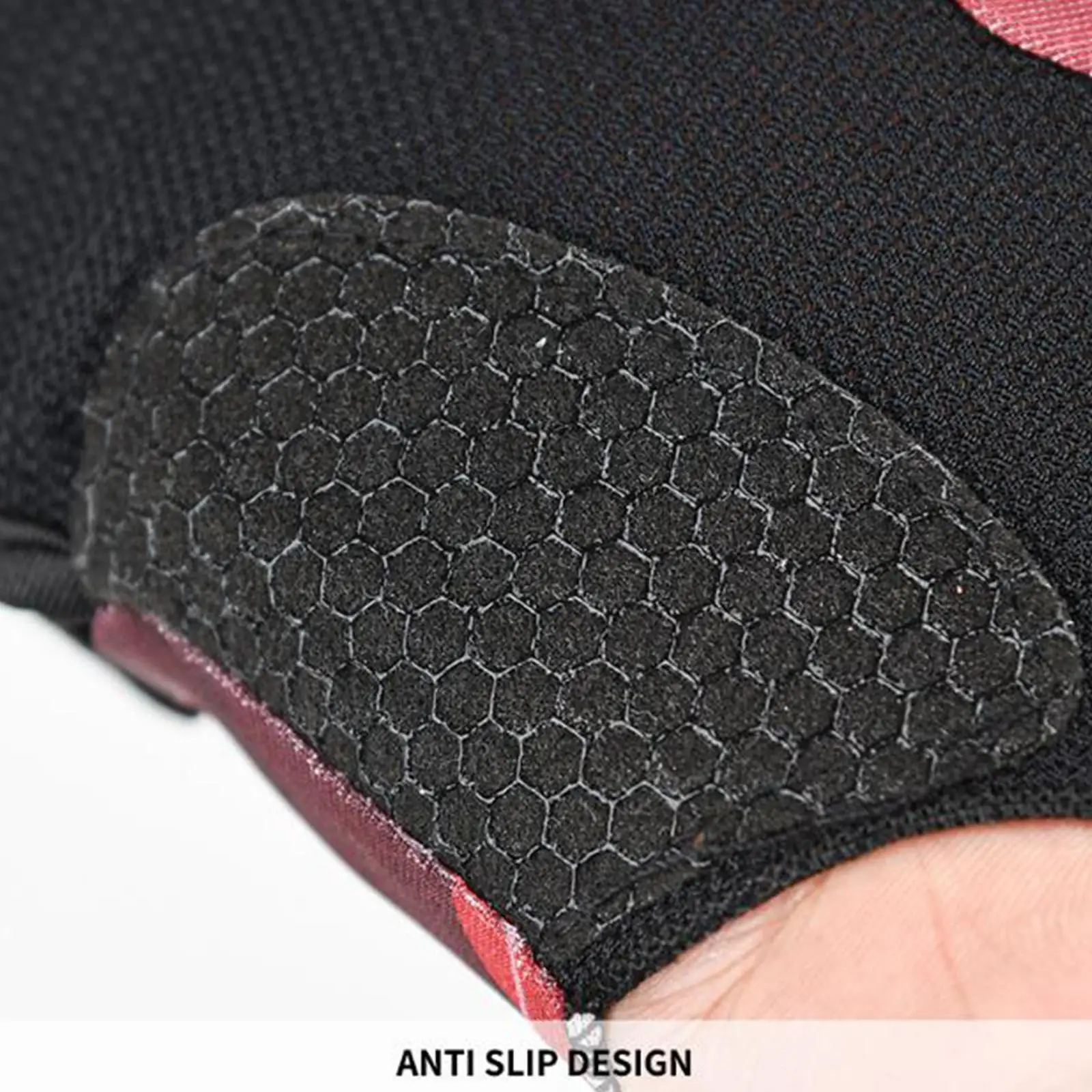 

Billiard Glove 3 Finger Comfortable Portable Nonslip Wear Resistant Billiard Accessories Professional Breathable Pool Cue Glove