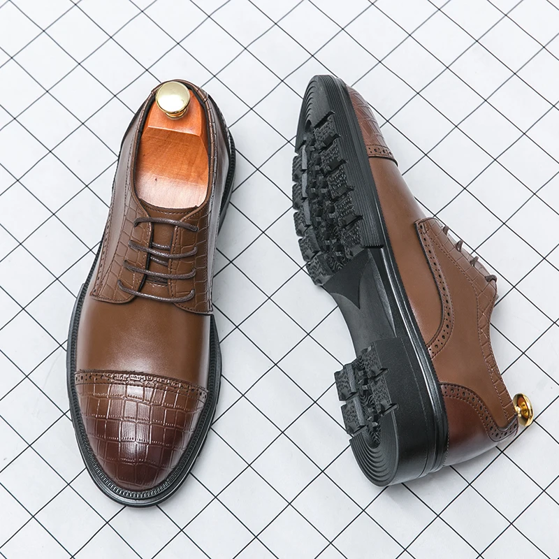 

Classic Brogues Shoes Men Business Party Oxford Weddind Shoes Men Autumn Men's Dress Formal Leather Social Leather Shoes Male