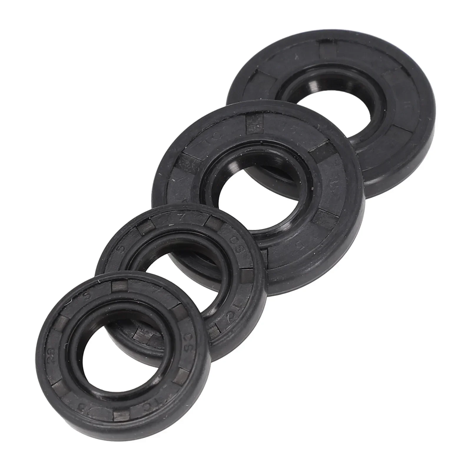 Long Lasting And Reliable Oil Seal Kit For 45525800 Chainsaw Pack Of 4 Extended Service Life Proven Durability