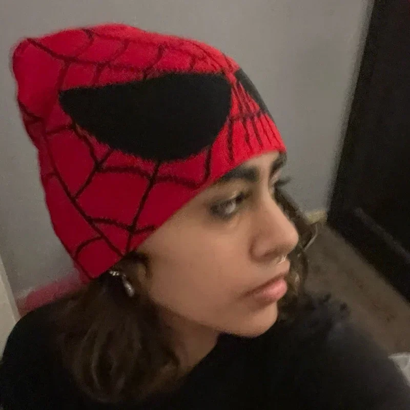 Spider Man Embroidered Knit Hat Men and Women Universal Winter Autunm Warm Knitted Bonnet Cap Soft Wool Beanies Caps Cute Gifts