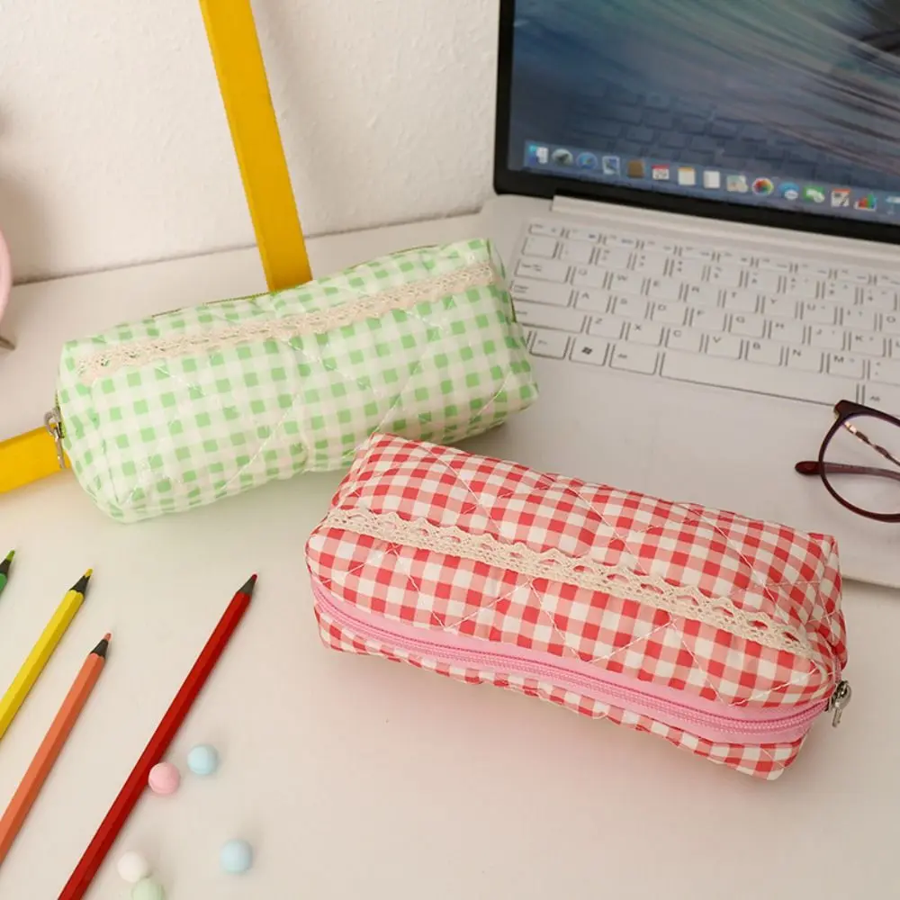 Simple Fresh Plaid Design Pen Bag Portable Large Capacity Stationery Bag Multifunctional Cosmetic Bag Students