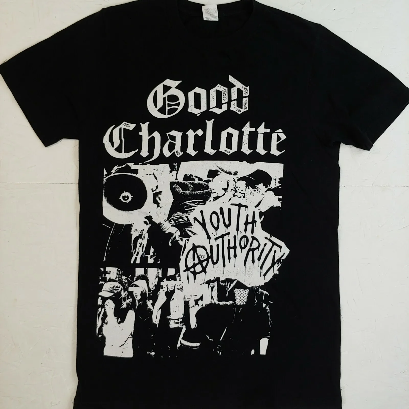 Good Charlotte Tshirt youth authority print silhouette punk rock small