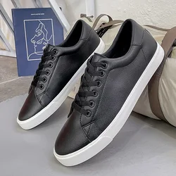 2023 Spring Summer Shoes Men Footwear Cool Young Man Street Black White Shoes Flat Mens Casual Shoes Soft Comfortable KA4239