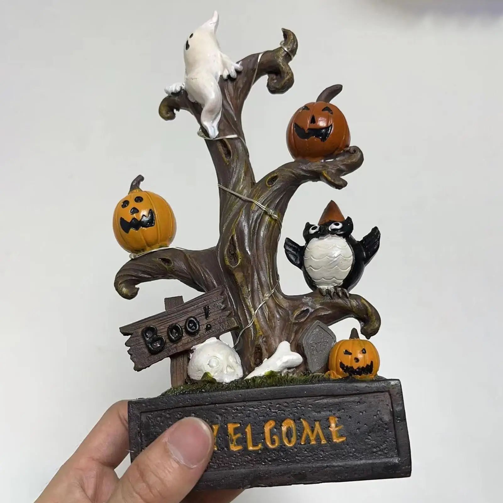 

Скульптура дерева для Хэллоуина, украшение в форме дерева, статуя в форме дерева, светящаяся смоляная сцена, реквизит, коллекционные украшения для подростков