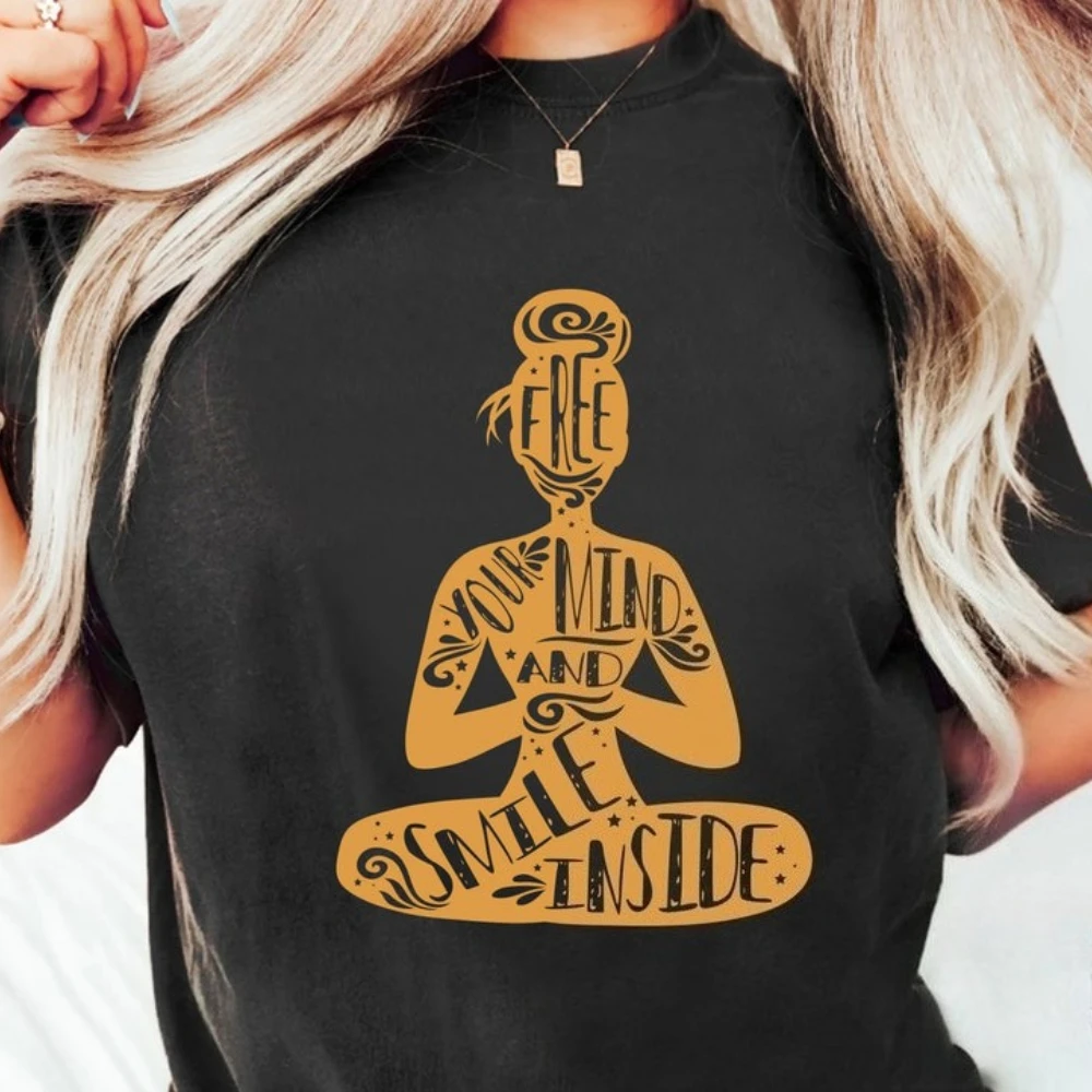 Yoga T-Shirt Free Your Mind Po - огляд і ціна Yoga Fitness Instructor