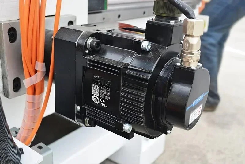 American high efficiency numerical control router 1530 5 * 10 feet 3 axis numerical control wooden door making machine