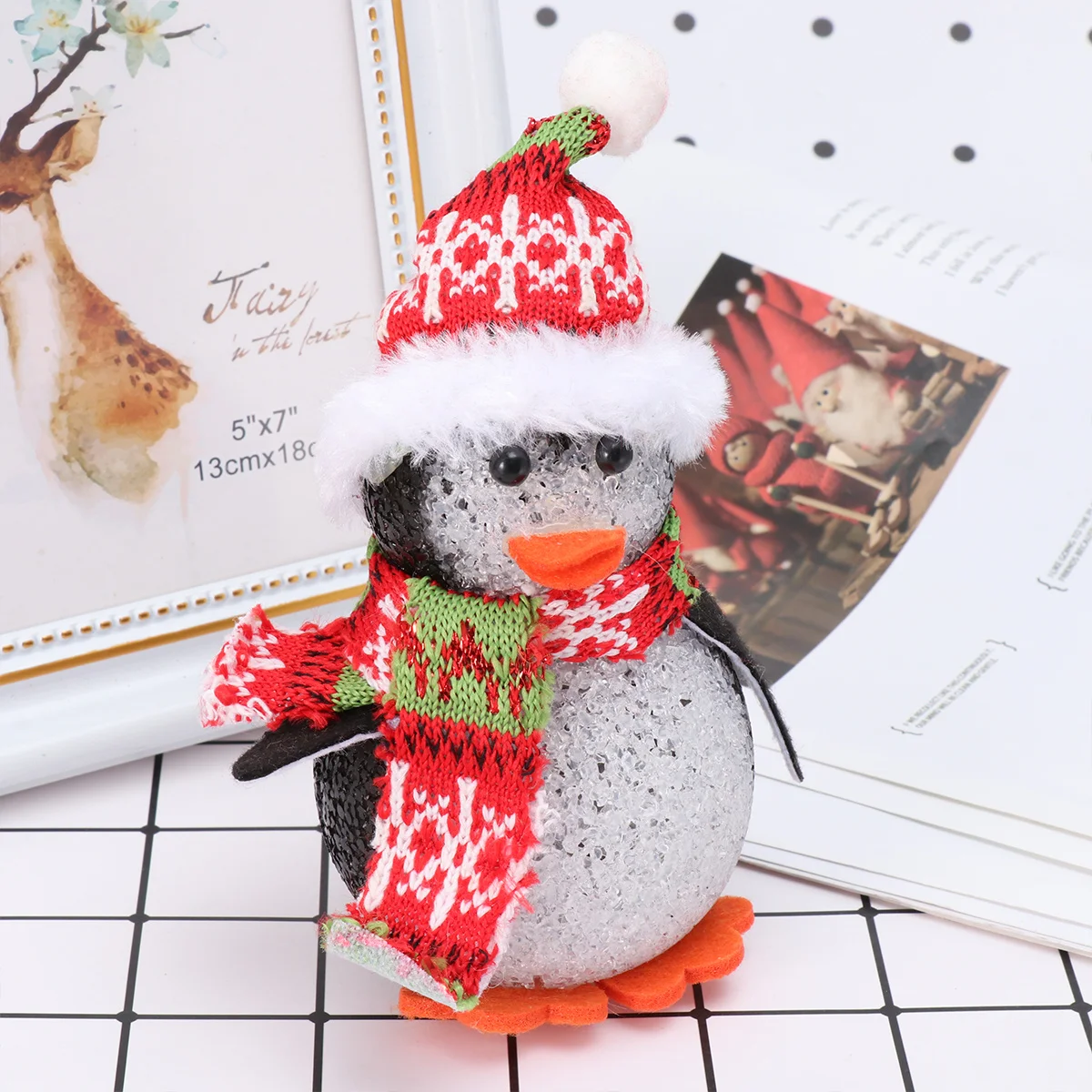 

2Pcs LED Penguin Night Light for Christmas Decoration Warm Glow Lamp for Home Bedroom Showcase Tree Decor Festive Gift