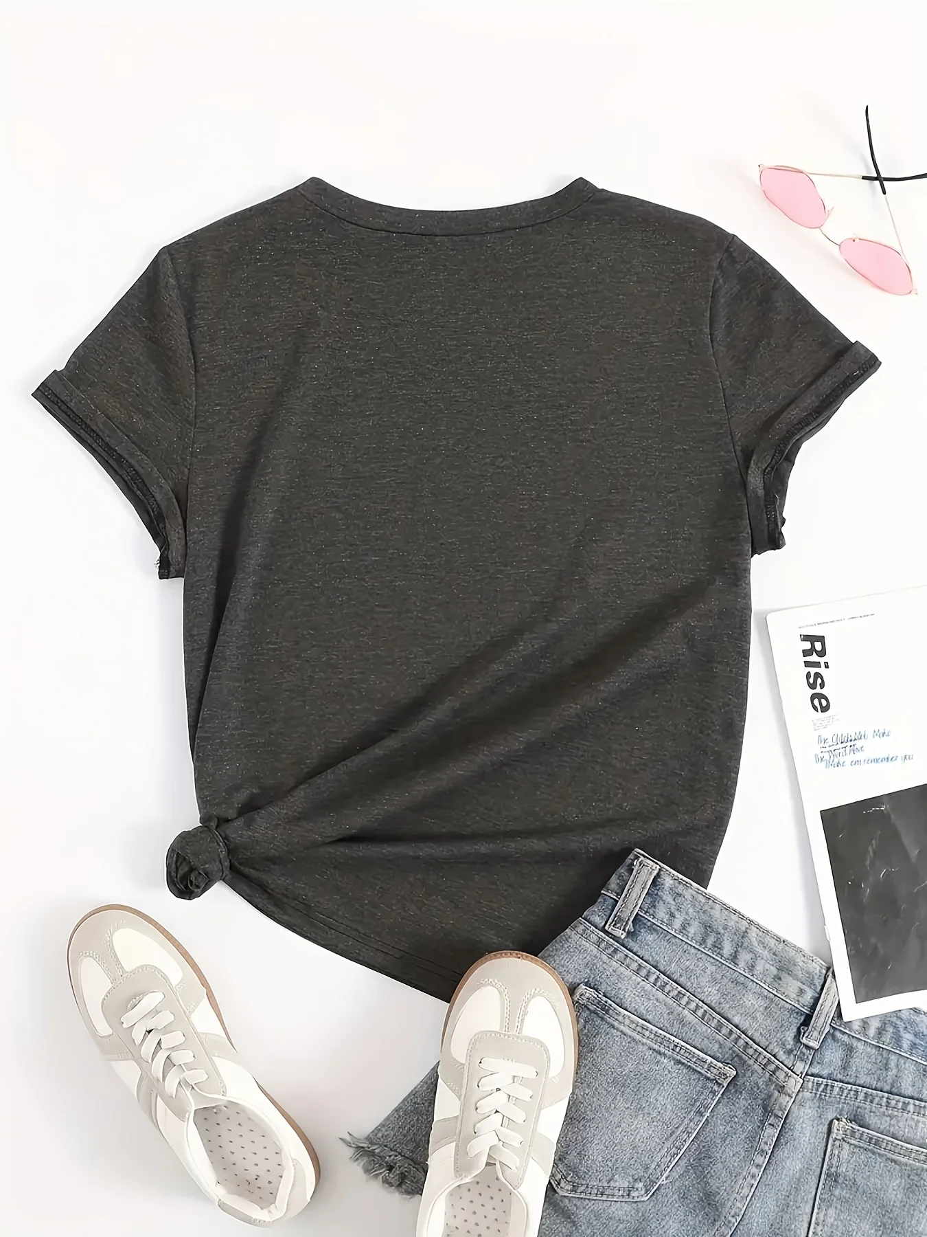 [Christmas Hat | NICE] Christmas Hat | NICE English Letter | Women's Fashion Top
