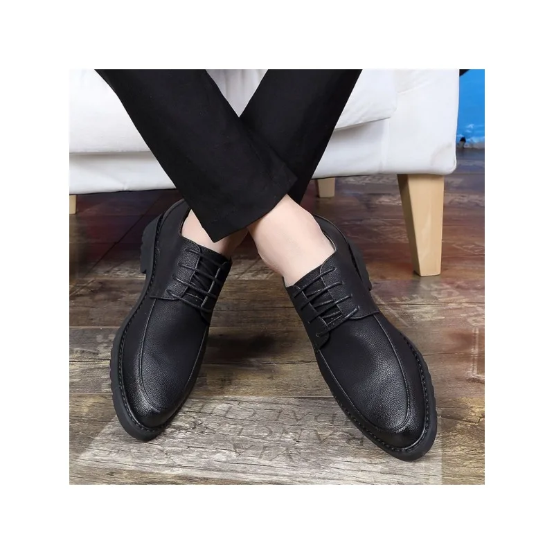 Scarpe eleganti formali da uomo stile stringato semplice