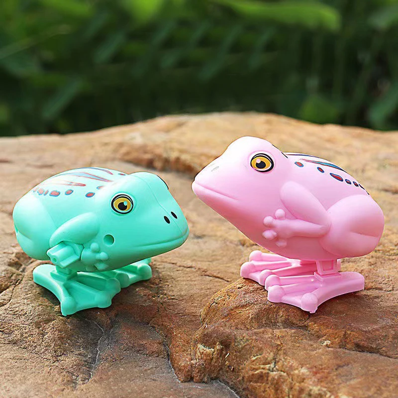 1 Pcs New Funny Clockwork Toy Simulation Winding Frog Winding Will Jump Will Run Toy Cute Children Nostalgic Birthday Gift