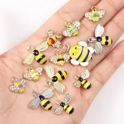 10Pcs/Lot Gold Enamel Drip Oil Cartoon Bee Pendant Accessory Mixed DIY Cute Necklace Bracelet Keychain Charms For Jewelry Making