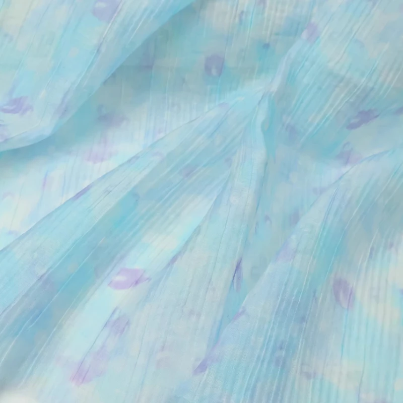 

L50cm X W150cm Breathable Lyocell Linen Fabric Light Blue Ombre Floral Crinkle for Hanfu Womens Dress Designer Sewing Fabrics