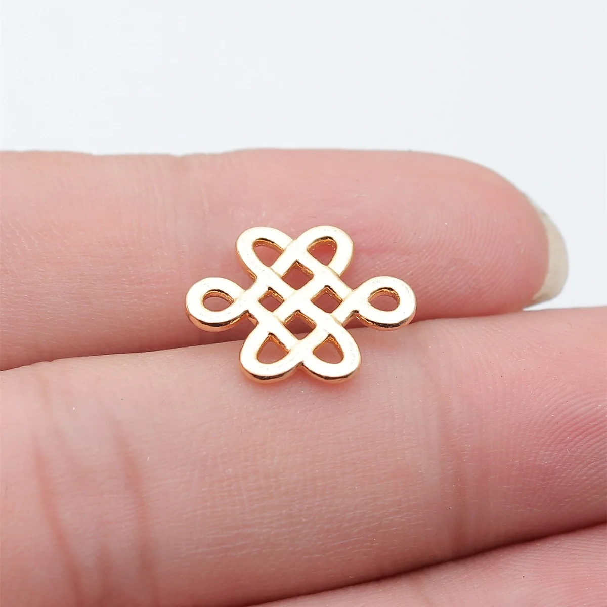 WYSIWYG 20pcs 17x14mm 6 Colors Chinese Knot Charms Pendants For Jewelry Making Earring Making