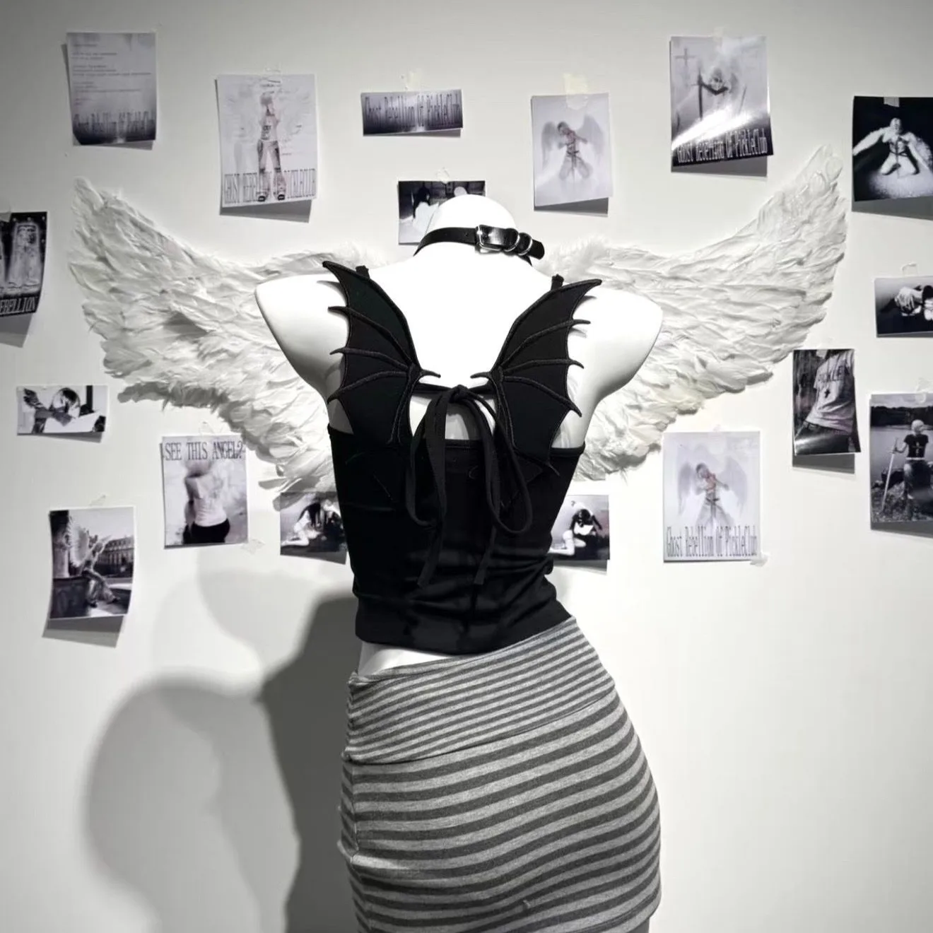 Demon Angel Wing Tank Top Y2K Spaghetti Womens Backless Cami Top Goth Strap Tie Back Fitted Streetwear Clubwear Hot Girl Outfit