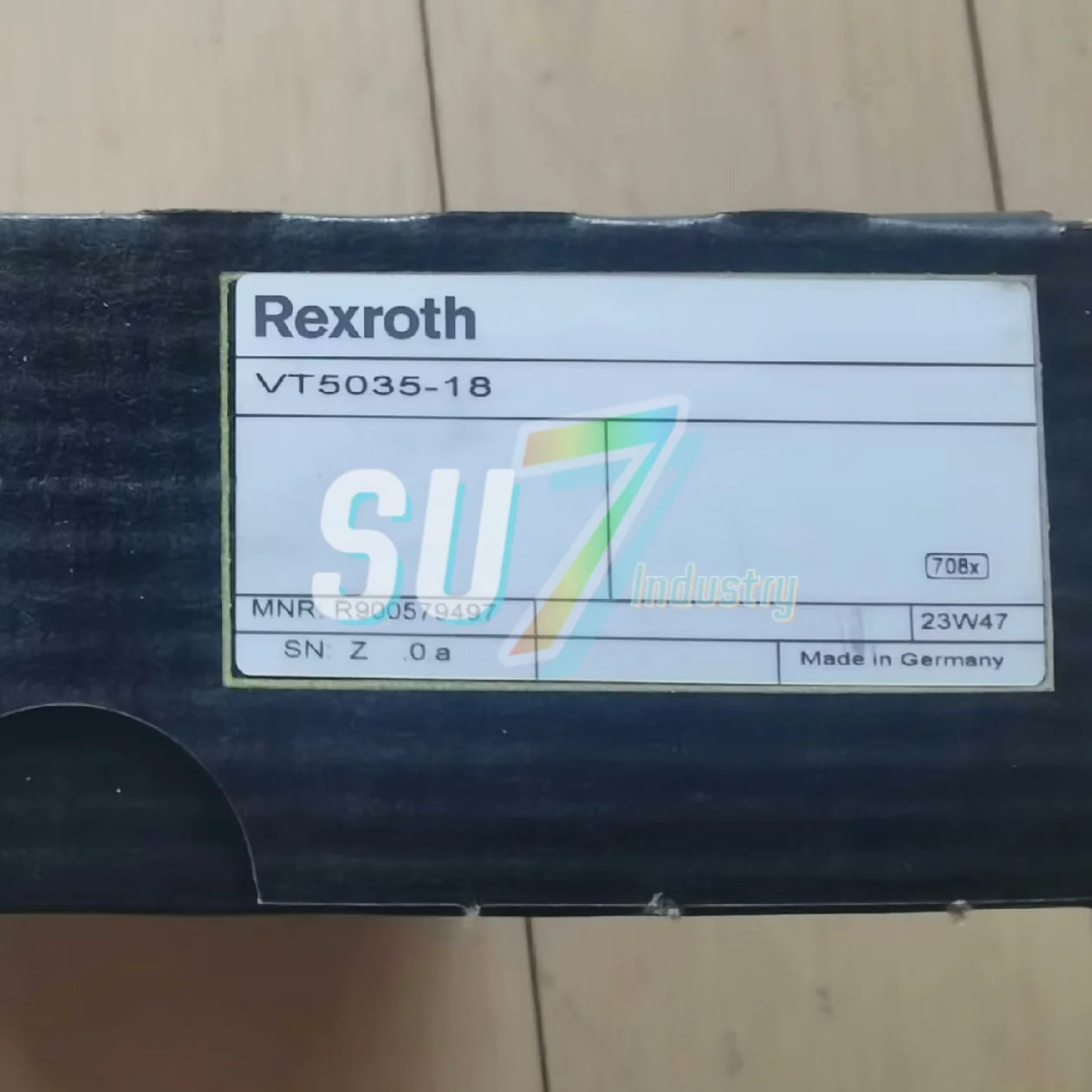 R900579497 مكبر للصوت الأصلي الجديد