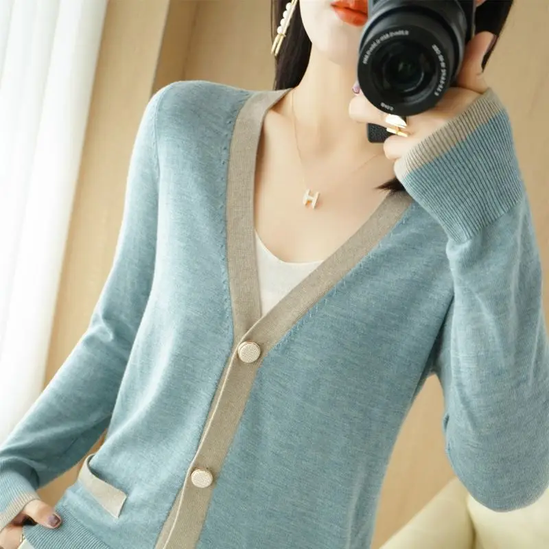 2024 Spring and Autumn New Arrivals Color Block Knitted Cardigan V-Neck Women\'s Clothing Loose Long Sleeve Sweaters Cardigan