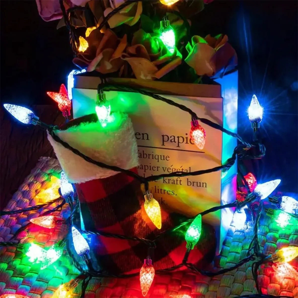 ไฟประดับคริสต์มาสพลังงานแสงอาทิตย์ 12 เมตร 100 หลอด LED รูปทรงสตรอว์เบอร์รี กันน้ำ สำหรับตกแต่งลานบ้าน งานแต่งงาน ปีใหม่ และงานปาร์ตี้