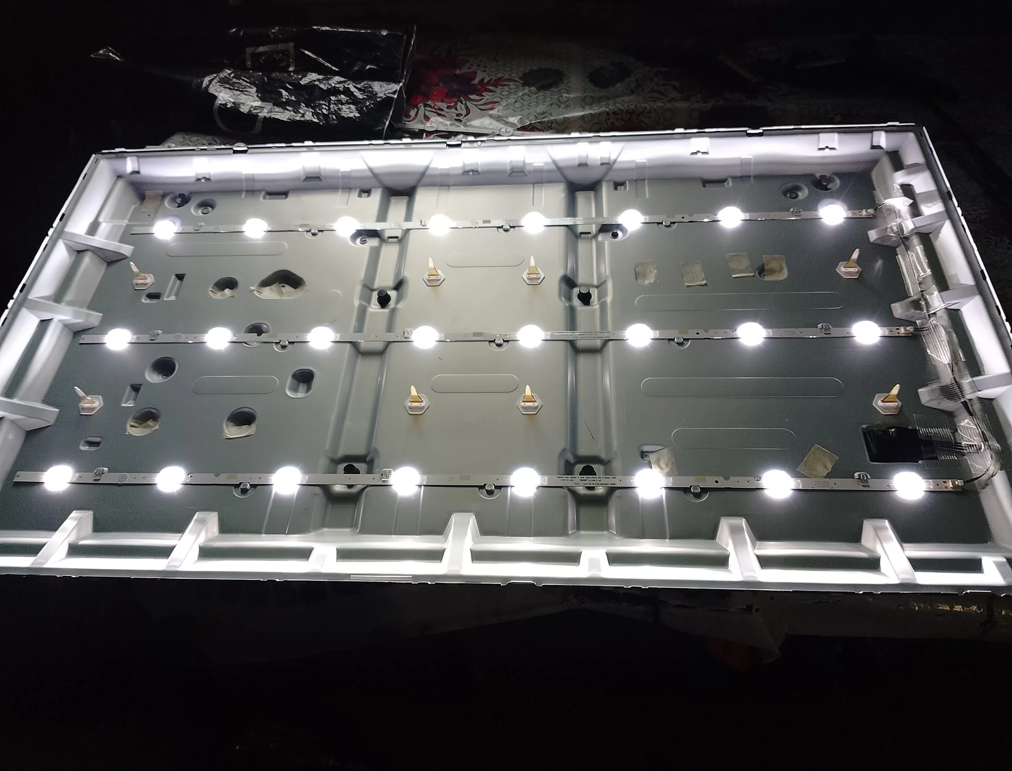 LED Backlight Strip for UE40J5002 UE40J5000AU UE40J5200AE UE40J5200AU UE40M5005AW UE40J5000AK UA40J5200AK UA40J5200DR HG40AE460