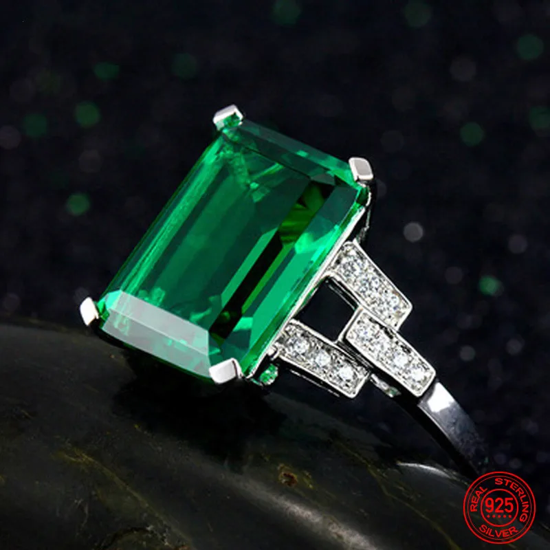 925 Sterling Silver Charm Emerald Rings For Women Fashion Wedding Jewelry