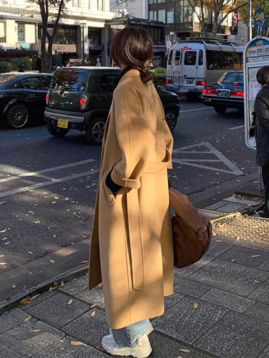 

Двустороннее шерстяное пальто из кашемира для женщин, новинка 2025 года, зимнее, корейский стиль, маленький размер, средней длины, цвет кэмел, в стиле Хепберн, шерстяное пальто-жакет