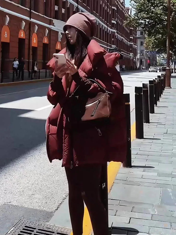 

High Quali Red down Jaet Women's Faionable Winter Coat 2025 New Small Size Mid-Length Bread Sle Outerwear