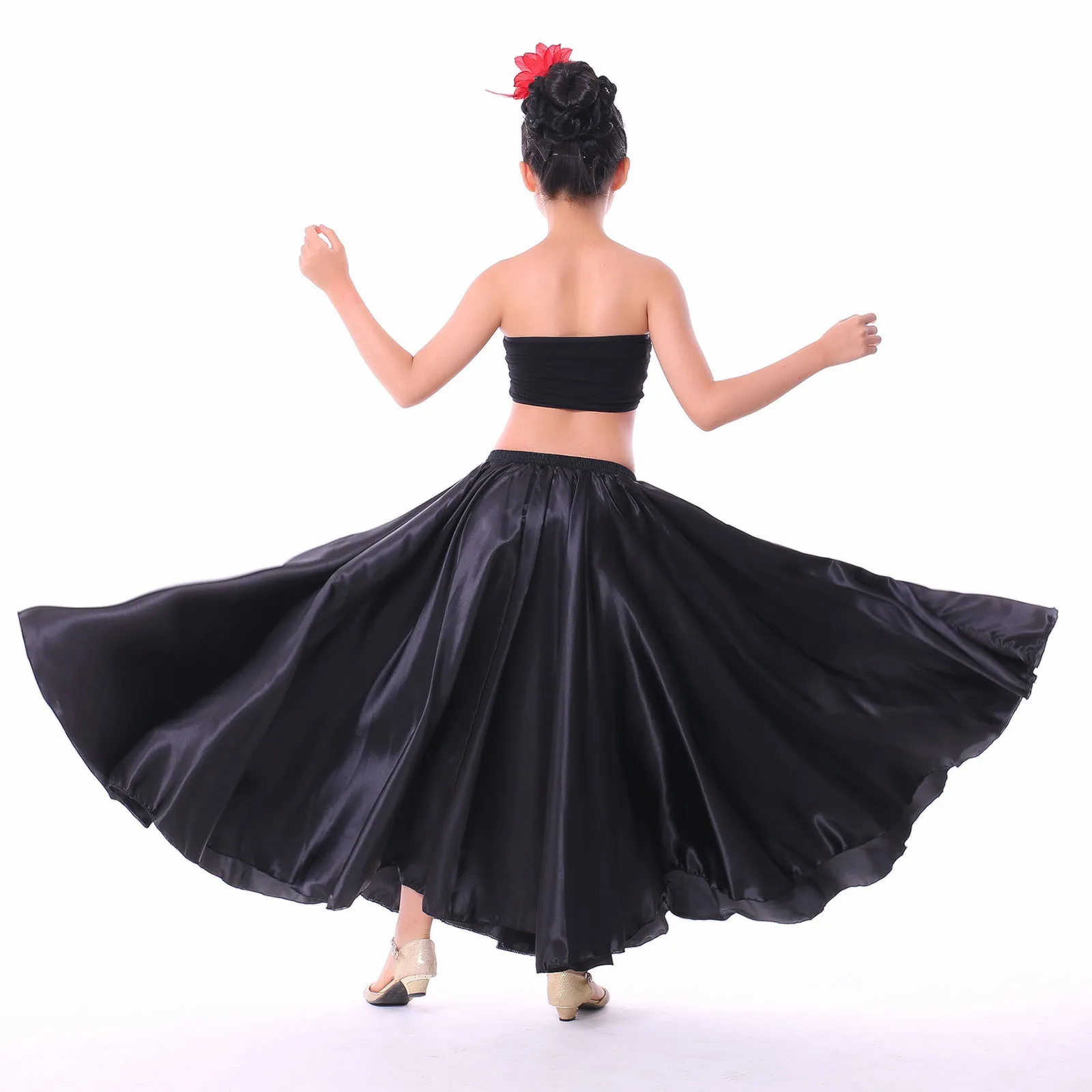 Enfants fille espagnol Paso Doble corrida salle de bal Latin Flamenco Tango danse Performance Costume en mousseline de soie 360 °   Jupe longue Vêtements de danse