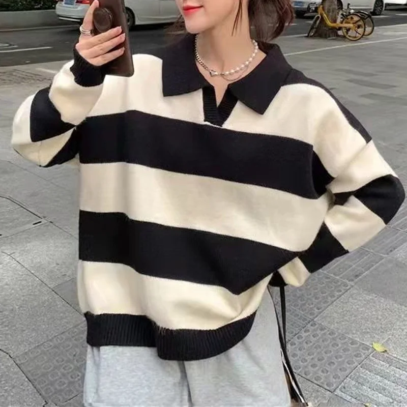 2023 New Autumn and Winter Korean Version Loose Fitting Casual Super Oversized Lapel Stripe Long Sleeved Thickened Knit Sweater
