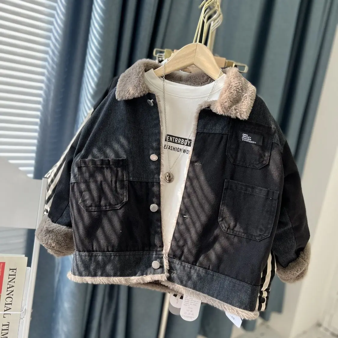 Teens Winter Children Boy Denim Coat Patchwork Plus Velvet Thicken Warm Kid Big Boy Jacket Loose Single Breasted Baby Outerwear