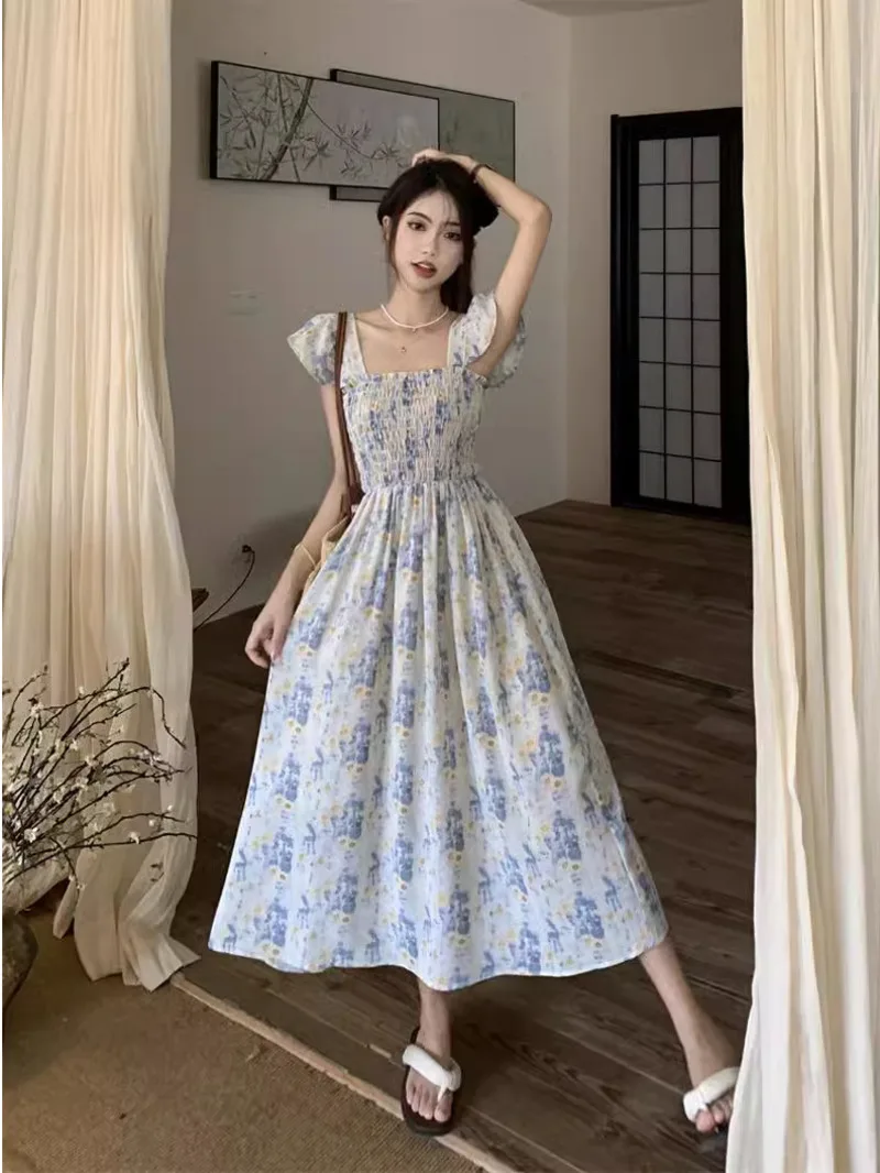 French Hepburn style British style small flying sleeves square neck tea break long skirt pleated waist collection dress for B7MJ