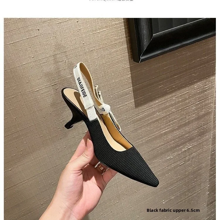 صنادل صيف 2025 الجديدة بتصميم عقدة الفراشة المحبوكة والمطرزة، أحذية نسائية كلاسيكية بمقدمة مدببة ونعل مسطح، أحذية مريحة بنمط ... #4