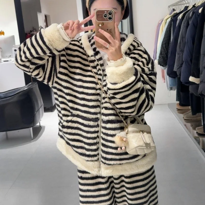 2026 New Double-Sided Fleece Thickened Warm Sleepwear Zipper Coral Fleece Home Clothes Set Youth Women's Long Sleeve
