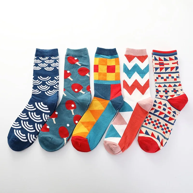 Women's Korean Style European and American Fusion Mid Tube Socks with Striped Checkered Casual Golf Socks That Are Versatile