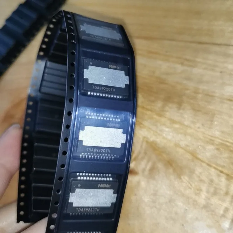 1PCS TDA8922 TDA8922CTH TDA8922BTH HSOP24