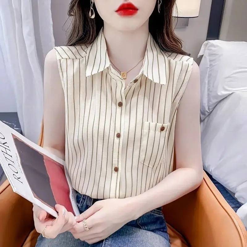 

Striped Chiffon Shirt Women Fashion Design Niche French Age-reducing Sleeveless Polo Collar Top Women