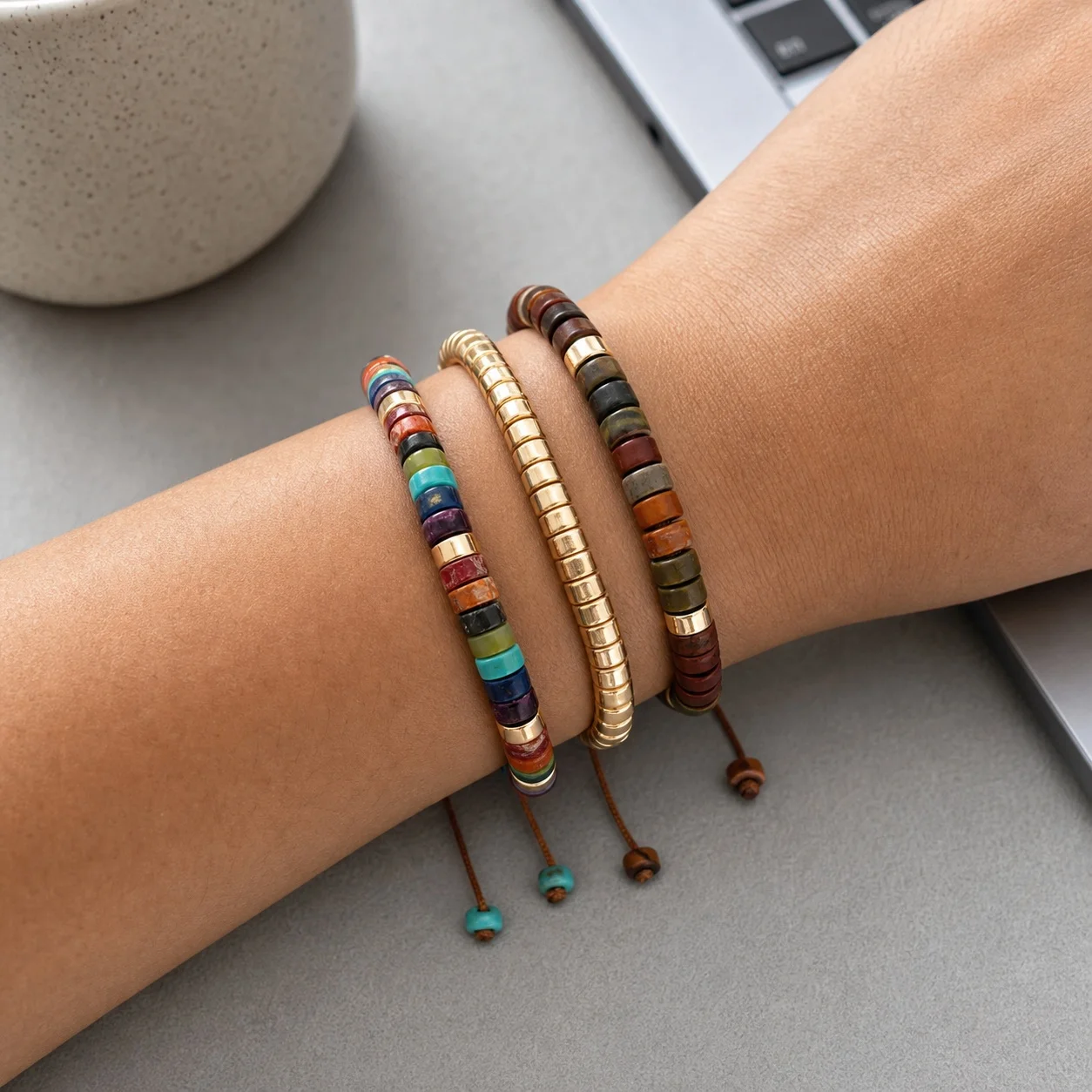 3pcs Bohemian Semi Precious Stone Layered Beaded String Bracelet Multicolor Round Bead Adjustable Tie Closure for Women Men