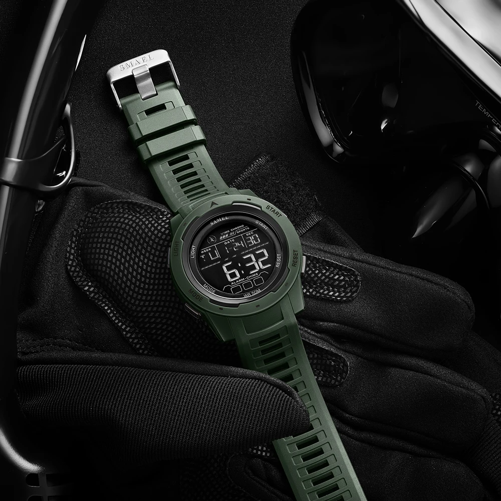SMAEL 8105 Men's Digital Sport Watch - 50M Waterproof LED Backlight Alarm Stopwatch Chronograph Shock Resistant