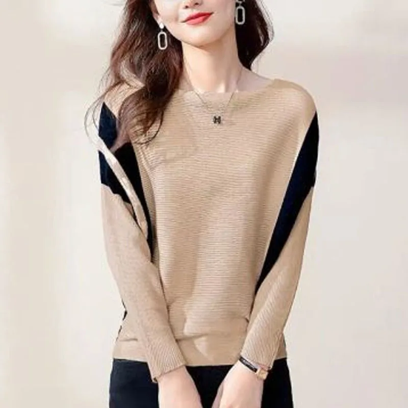 

New Spring and Autumn Trend Splice Round Neck Bat Sleeve Loose Versatile Contrast Color Casual Women's Knitted Sweater JJ441