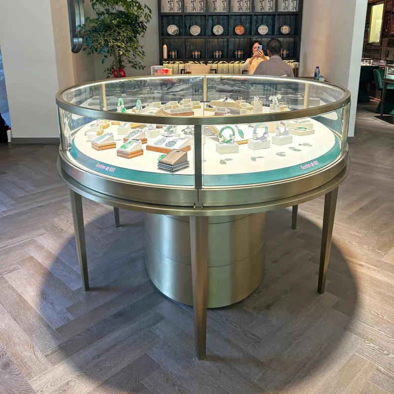custom.Custom Round Jewelry Display Table Luxury Jewelry Display Showcase Set Exclusive Retail Jewelry Fixtures