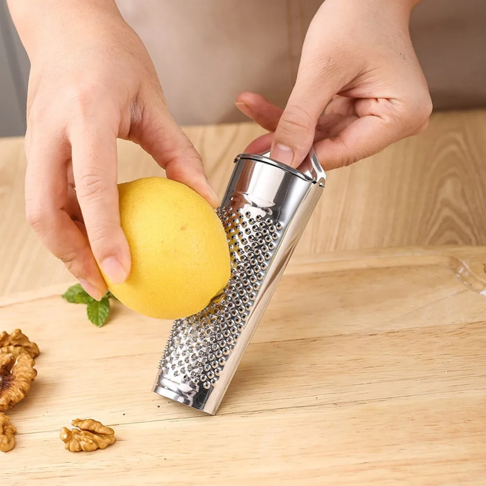 Stainless Steel Nutmeg Grater Multifunctional Hangable Rustproof Citrus Zester Hand Held Cheese Grater Garlic