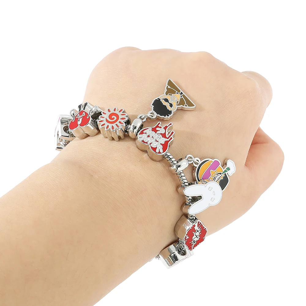 Rapper Bad Bunny Charms Bracelet for Fans Gift Bad Rabbit Love Heart Pendant Beads Bangle Bracelet for Women Jewelry Accessories