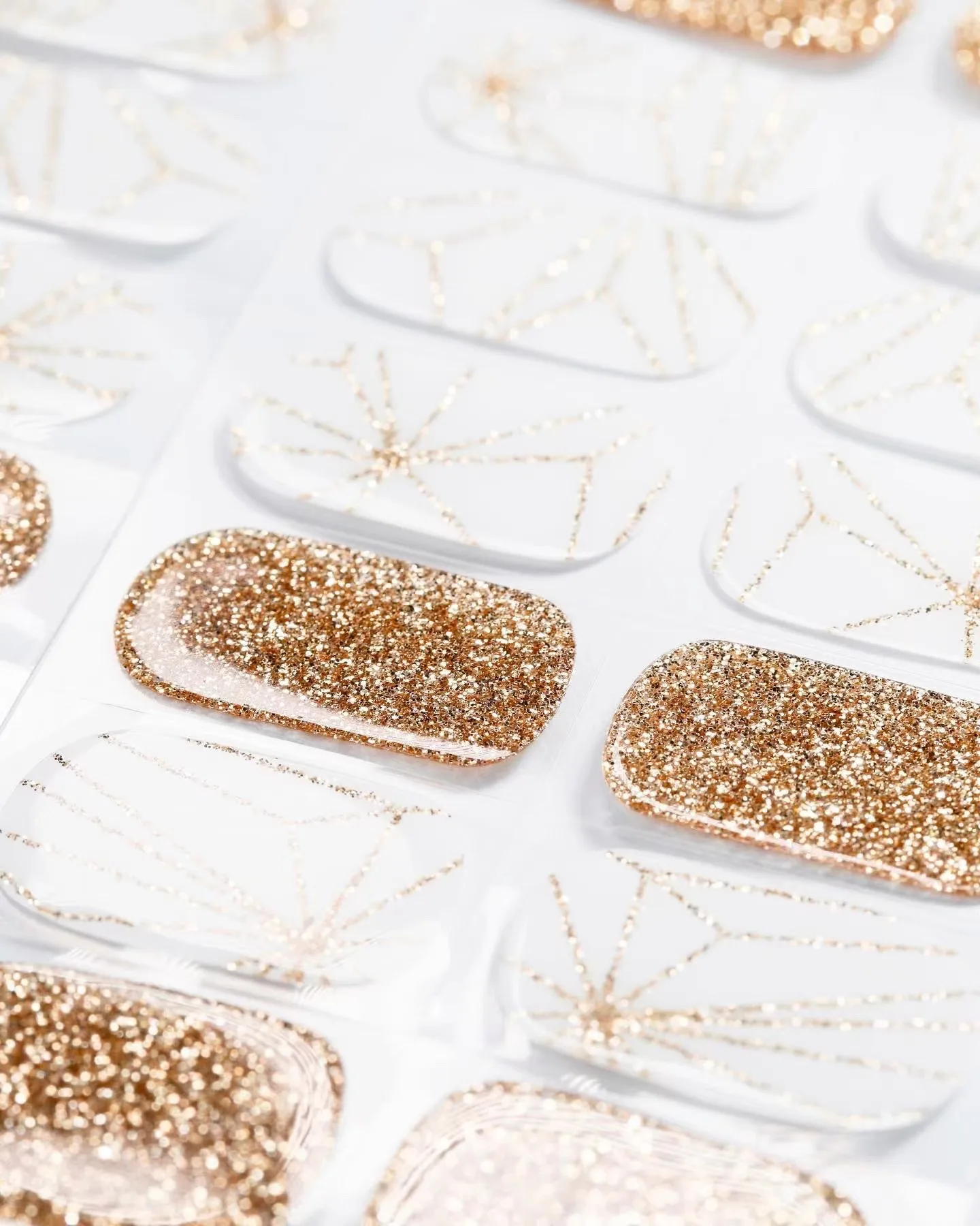 22Tips Nude Halb-ausgehärtete Gel Nagel Patch Slider Kleber Wasserdichte lange anhaltende Aurora Full Cover Gel Nagel Aufkleber UV Lampe Benötigt – Detail 6