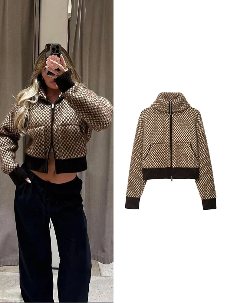 

Women's Warm Knitted Short Jackets Autumn Winter Stand Collar Long Sleeve Zipper Streetwear Female Chic Pocket Jackets Coats