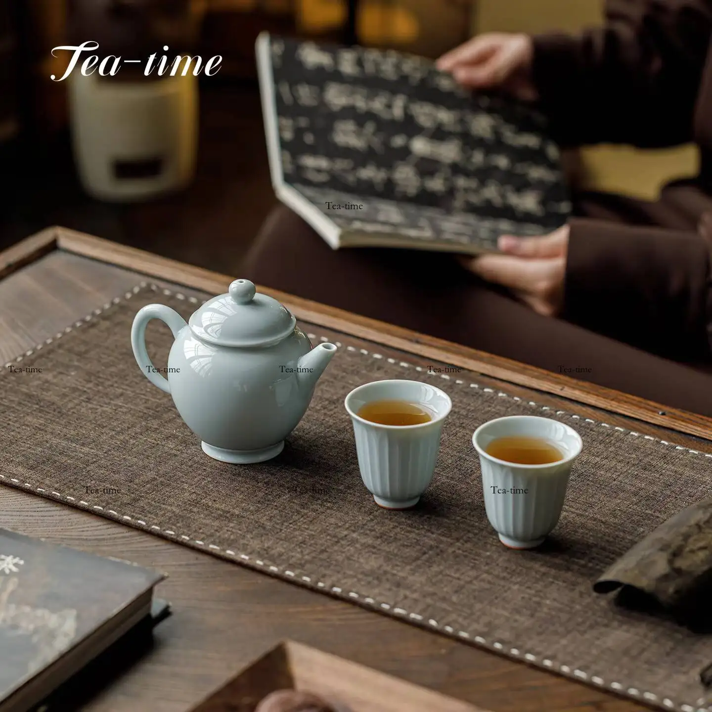 Antique Tea Teapot Cups Set Ceramic Home Kung Fu Tea Set Gift Chinese Cup Accessories Gongfu Gaiwan Porcelain Teacup Luxury Tool view 3