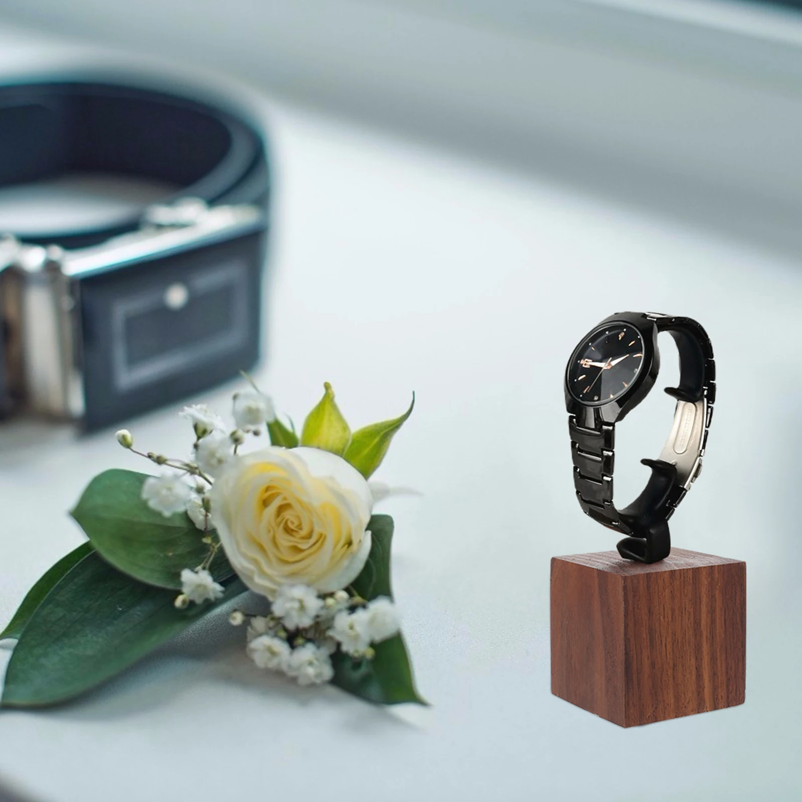 

Walnut Watch Stand C Type Single Small Rack Holder for Bracelet Watch Display Jewelry Organizer Anti Scratch Dirt Damage Stylish