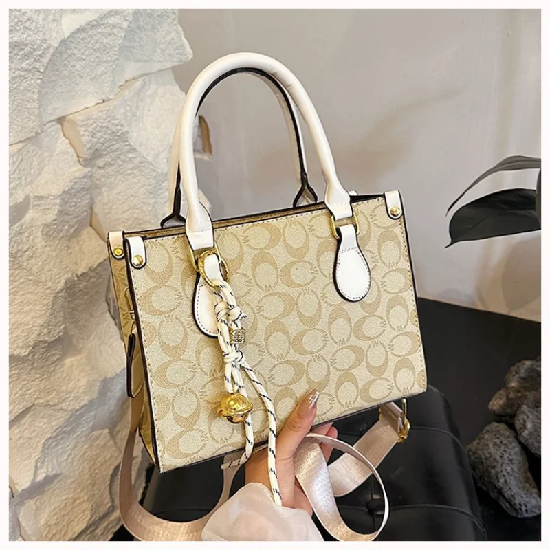 

Новинка 2023 года, женская винтажная большая сумка из мягкой кожи, роскошный слинг через плечо, шикарный кошелек на плечо для повседневного использования, элегантного и просторного использования