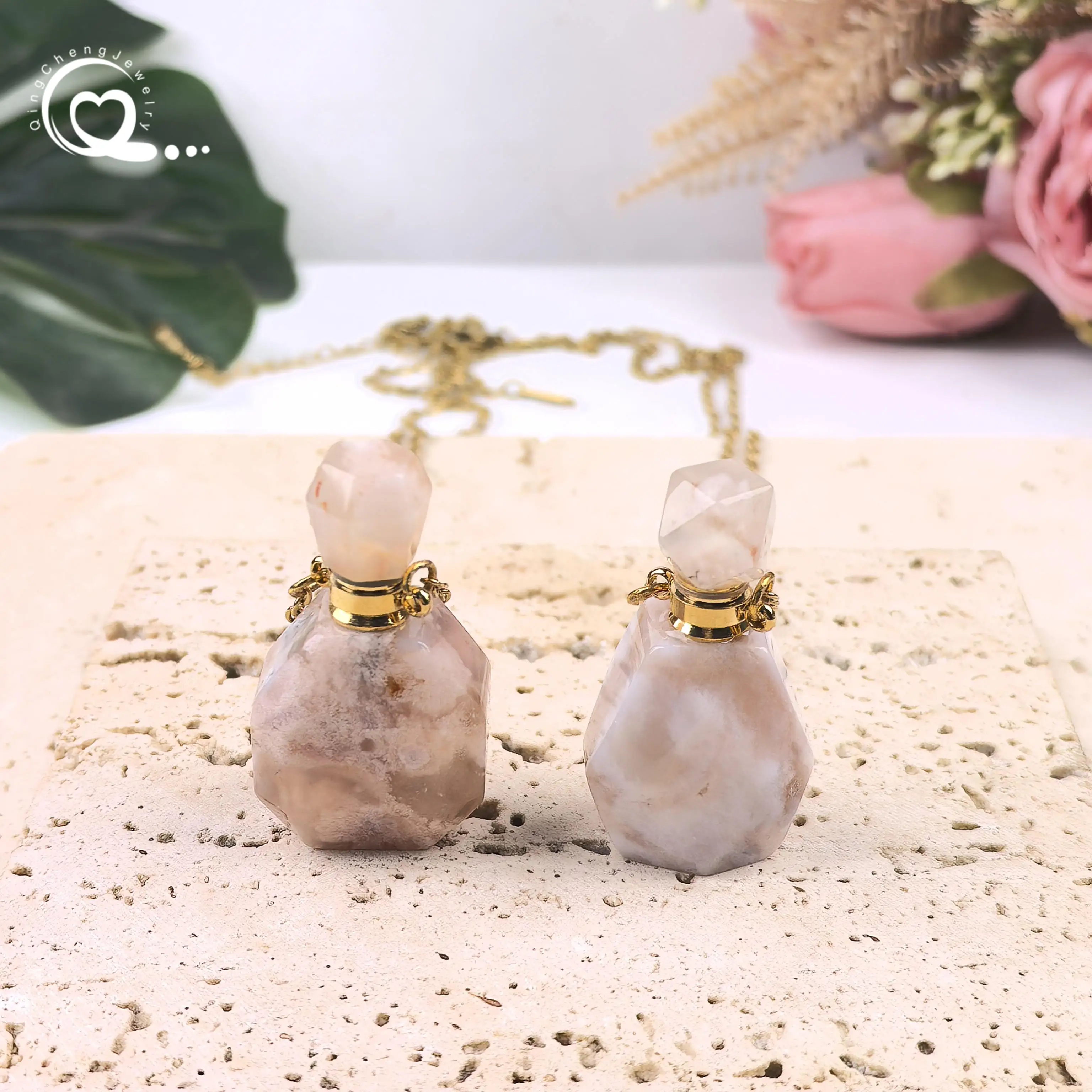 

Faceted Sakura Agate Essential Oil Diffuser Vial Charms Necklace Healing Quartz Perfume Bottle Pendant Chain Boho Jewelry QC1183