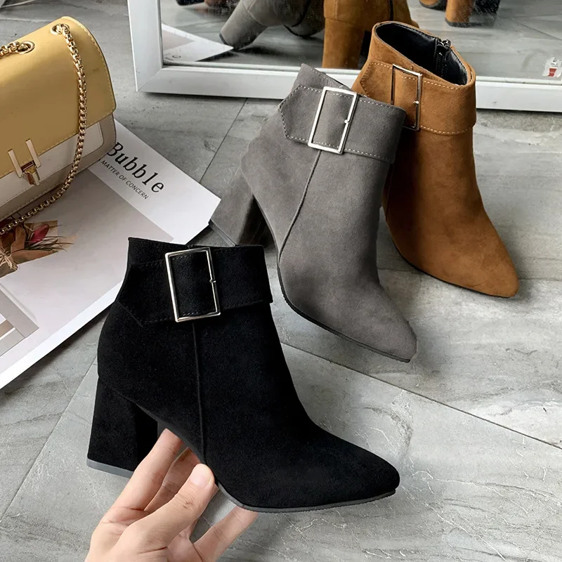 

High-quality boots for women Autumn womens casual shoes High-heeled Pointed women's boots new side zipper large size women boots